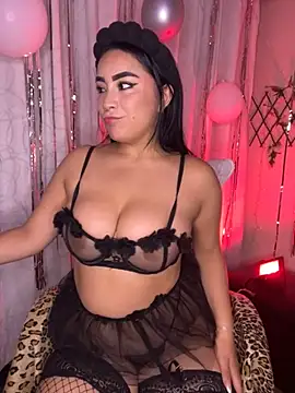 Snapshot of Dafnee_sr chatting on November 4, 2025, 2:15 am Dafnee sr online show from November 4, 2025, 2:15 am