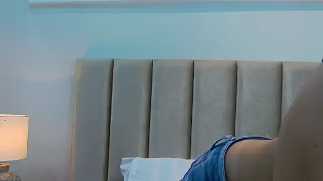 Snapshot of Sofy-Acevedo chatting on September 10, 2025, 12:04 pm Sofy-Acevedo online show from September 10, 2025, 12:04 pm