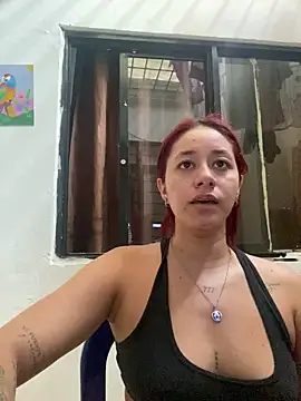 Snapshot of Sofy-Acevedo chatting on October 29, 2025, 8:30 pm Sofy-Acevedo online show from October 29, 2025, 8:30 pm