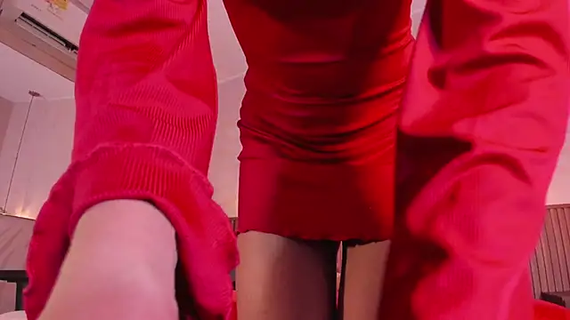 daphne courtis online show from March 1, 2026, 3:17 am