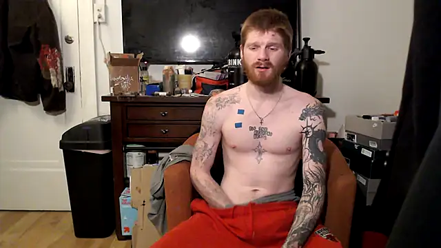 Snapshot of Magnetic127 chatting on April 2, 2026, 2:30 am Magnetic127 online show from April 2, 2026, 2:30 am