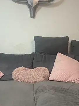 shortybig official online show from February 18, 2026, 5:16 am