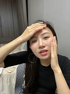 haiyan125216 online show from October 5, 2025, 10:00 pm