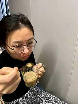 haiyan125216 online show from September 9, 2025, 1:16 am