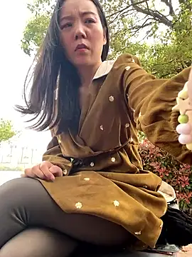 xinmeng-000 online show from April 2, 2026, 5:58 am