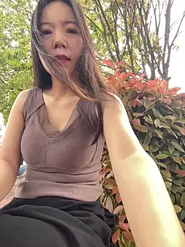 xinmeng-000 online show from April 11, 2026, 6:54 am