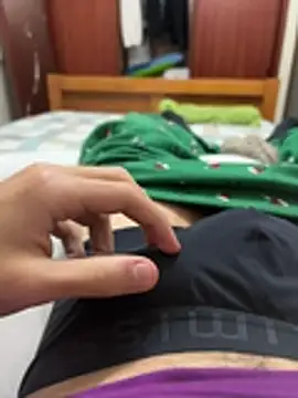 DANIELOLIVEIRA2 online show from February 3, 2026, 12:10 am