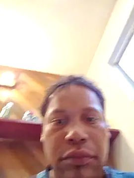 Snapshot of uratre chatting on March 3, 2026, 4:03 pm uratre online show from March 3, 2026, 4:03 pm