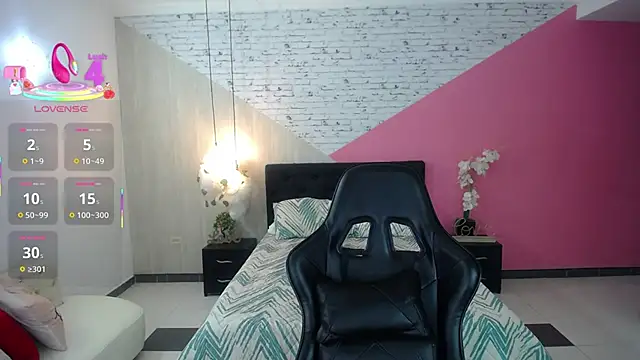 Snapshot of sophia_brunette_ chatting on September 27, 2025, 12:22 pm sophia brunette online show from September 27, 2025, 12:22 pm