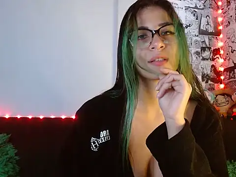 Chloe paytone online show from January 10, 2026, 7:53 pm