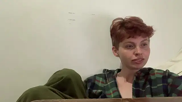 nyxofempusa online show from December 20, 2025, 7:55 am