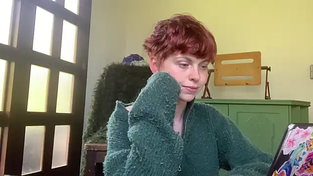 nyxofempusa online show from November 17, 2025, 1:48 pm