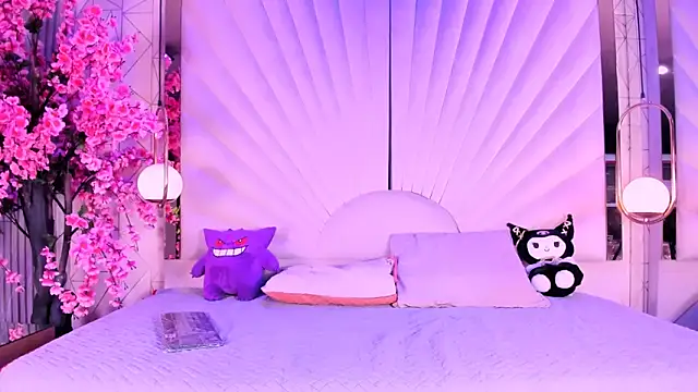 Snapshot of VesperVelvet chatting on May 24, 2026, 5:18 am VesperVelvet online show from May 24, 2026, 5:18 am