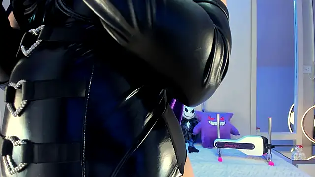 Snapshot of VesperVelvet chatting on November 14, 2025, 8:34 pm VesperVelvet online show from November 14, 2025, 8:34 pm