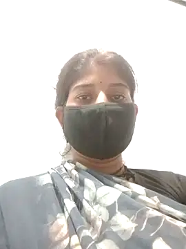 Snapshot of juhijaan2005 chatting on October 12, 2025, 10:11 pm juhijaan2005 online show from October 12, 2025, 10:11 pm