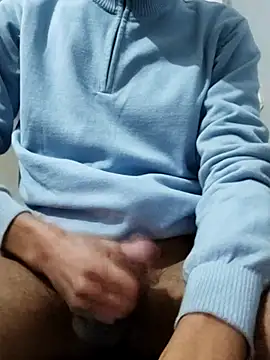 Snapshot of whitebullock chatting on November 27, 2025, 10:27 am whitebullock online show from November 27, 2025, 10:27 am