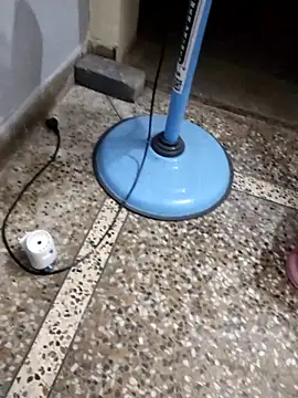 Snapshot of whitebullock chatting on November 14, 2025, 4:54 pm whitebullock online show from November 14, 2025, 4:54 pm