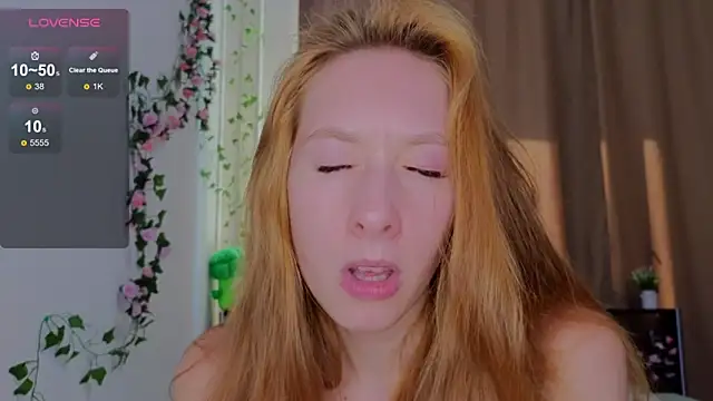 Candy Flosse online show from September 30, 2025, 10:10 am