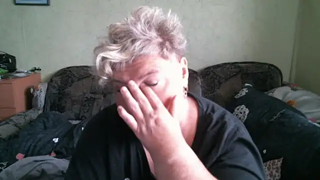 Snapshot of Lana555 chatting on December 3, 2025, 8:03 am Lana555 online show from December 3, 2025, 8:03 am