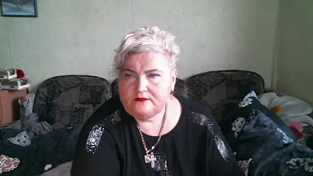 Snapshot of Lana555 chatting on December 15, 2025, 8:09 am Lana555 online show from December 15, 2025, 8:09 am