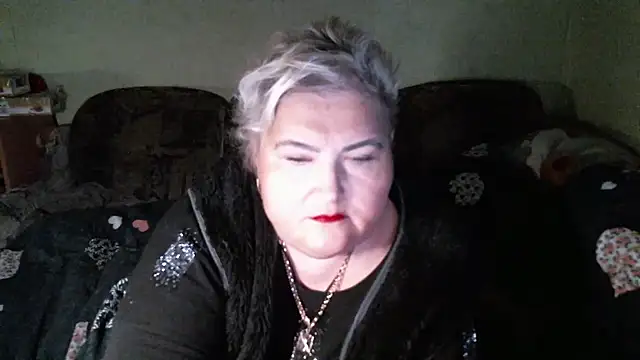 Snapshot of Lana555 chatting on December 15, 2025, 8:14 pm Lana555 online show from December 15, 2025, 8:14 pm