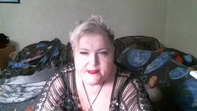Snapshot of Lana555 chatting on July 9, 2026, 8:52 pm Lana555 online show from July 9, 2026, 8:52 pm