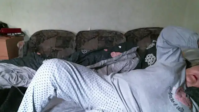 Snapshot of Lana555 chatting on December 3, 2025, 8:08 pm Lana555 online show from December 3, 2025, 8:08 pm