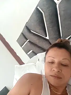 Snapshot of Asuna_yuuky chatting on November 19, 2025, 6:08 pm Asuna yuuky online show from November 19, 2025, 6:08 pm