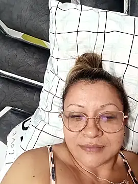 Snapshot of Asuna_yuuky chatting on September 15, 2025, 11:32 am Asuna yuuky online show from September 15, 2025, 11:32 am