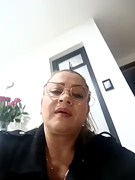 Snapshot of Asuna_yuuky chatting on October 30, 2025, 1:31 pm Asuna yuuky online show from October 30, 2025, 1:31 pm