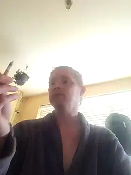 piercingpik online show from April 12, 2026, 11:13 am