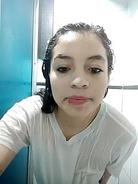 Luciasmith 74829 online show from November 4, 2025, 3:32 am