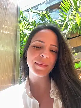 Snapshot of Lady_LauraRose chatting on November 21, 2025, 2:27 pm Lady LauraRose online show from November 21, 2025, 2:27 pm