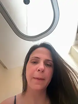 Snapshot of Lady_LauraRose chatting on October 24, 2025, 6:51 pm Lady LauraRose online show from October 24, 2025, 6:51 pm