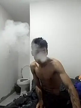 iRusx online show from November 8, 2025, 10:46 pm