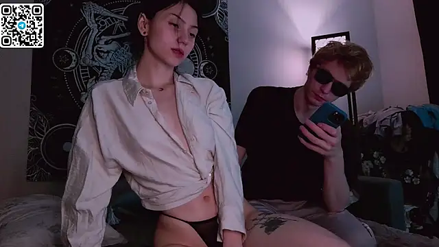 Snapshot of poisondevotion chatting on September 9, 2025, 3:21 pm poisondevotion online show from September 9, 2025, 3:21 pm