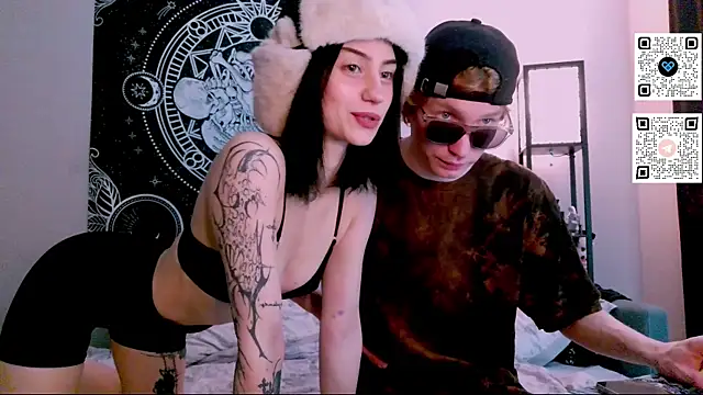 Snapshot of poisondevotion chatting on October 29, 2025, 11:42 am poisondevotion online show from October 29, 2025, 11:42 am