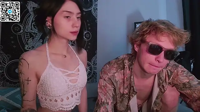 Snapshot of poisondevotion chatting on October 3, 2025, 7:54 am poisondevotion online show from October 3, 2025, 7:54 am