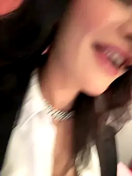 Snapshot of Ofcourseoneday chatting on October 4, 2025, 2:40 pm Ofcourseoneday online show from October 4, 2025, 2:40 pm