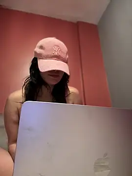 Snapshot of Ofcourseoneday chatting on October 6, 2025, 7:09 am Ofcourseoneday online show from October 6, 2025, 7:09 am