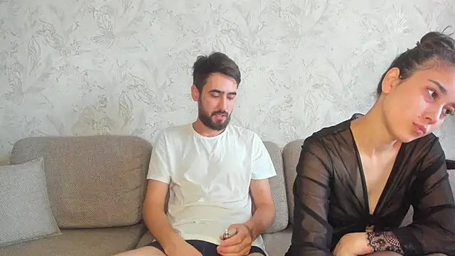 sophywhisper online show from October 16, 2025, 6:54 am