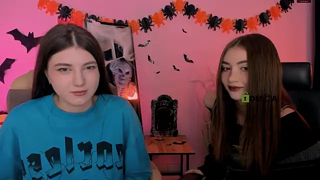 Snapshot of barbara_crazy chatting on October 28, 2025, 7:57 pm barbara crazy online show from October 28, 2025, 7:57 pm