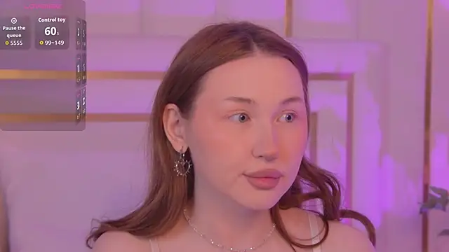 Snapshot of NancySmitts chatting on October 20, 2025, 4:07 pm NancySmitts online show from October 20, 2025, 4:07 pm