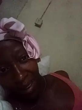 Snapshot of RFeltomWhitJ chatting on November 7, 2025, 2:27 am RFeltomWhitJ online show from November 7, 2025, 2:27 am