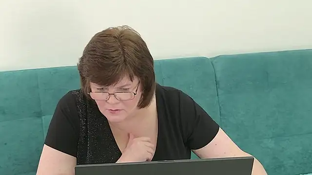 Snapshot of Sandra_Sunrise chatting on November 8, 2025, 8:51 am Sandra Sunrise online show from November 8, 2025, 8:51 am