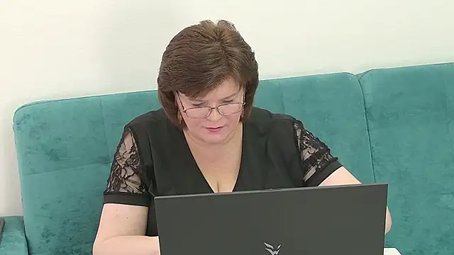 Snapshot of Sandra_Sunrise chatting on November 6, 2025, 8:18 am Sandra Sunrise online show from November 6, 2025, 8:18 am