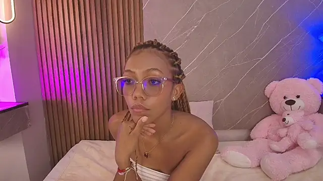 Snapshot of biancaa_18 chatting on April 30, 2026, 7:10 pm biancaa 18 online show from April 30, 2026, 7:10 pm