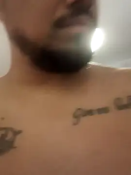 maxiiii125 online show from November 28, 2025, 5:24 pm