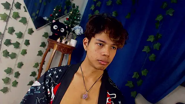 Snapshot of Kaoriimatsuii chatting on November 27, 2025, 12:33 am Kaoriimatsuii online show from November 27, 2025, 12:33 am