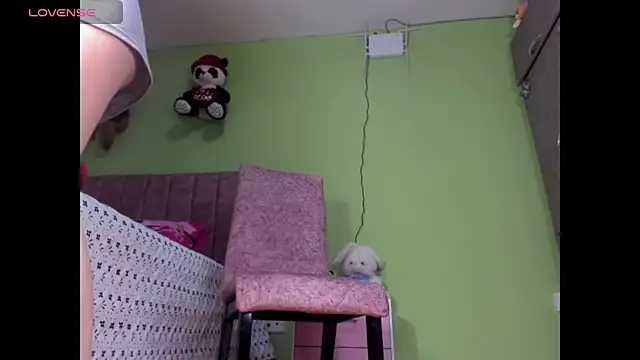 Snapshot of hot_Dariana_pantyhose chatting on September 9, 2025, 2:15 pm hot Dariana pantyhose online show from September 9, 2025, 2:15 pm